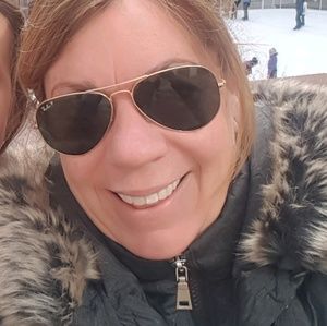 Meet your Posher, Sheila